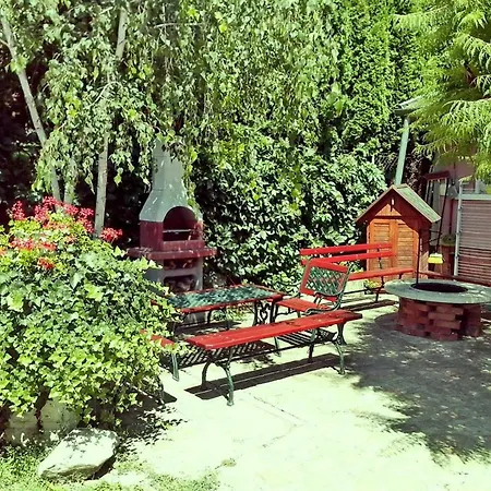 Pink Apartman Apartment *