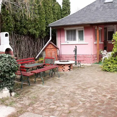 Apartment Pink Apartman Hajduszoboszlo